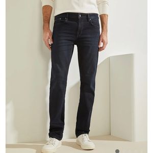 Men’s slim straight jeans